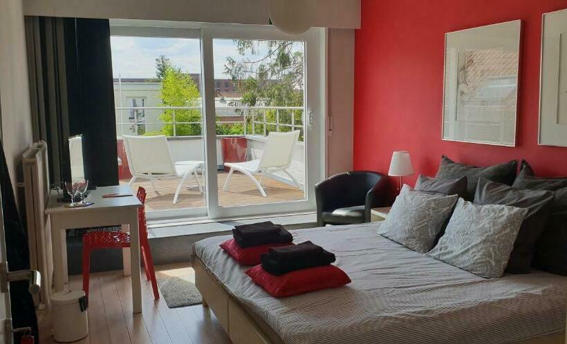 标准间带阳台, R&breakfast