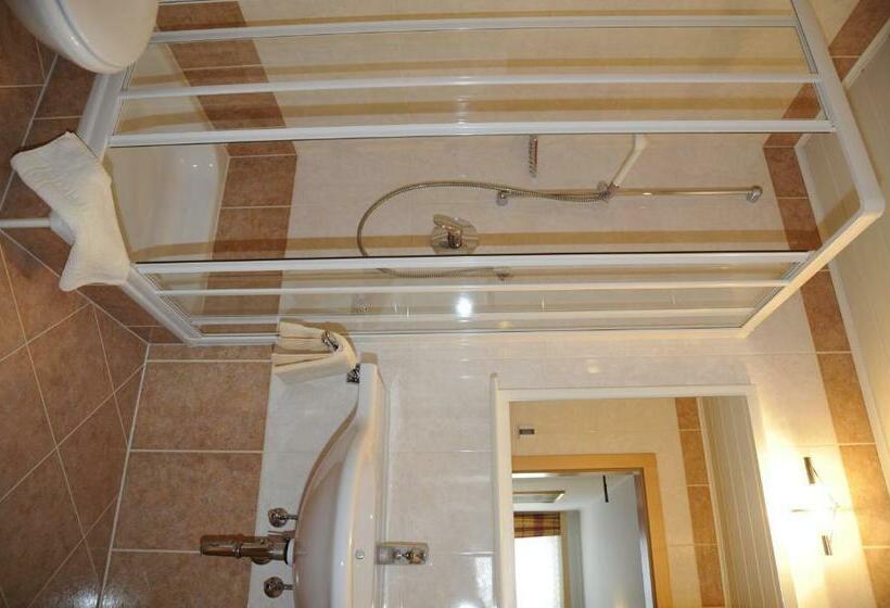 Семейный Номер, Alpina