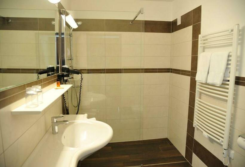 Family Suite, Alpina