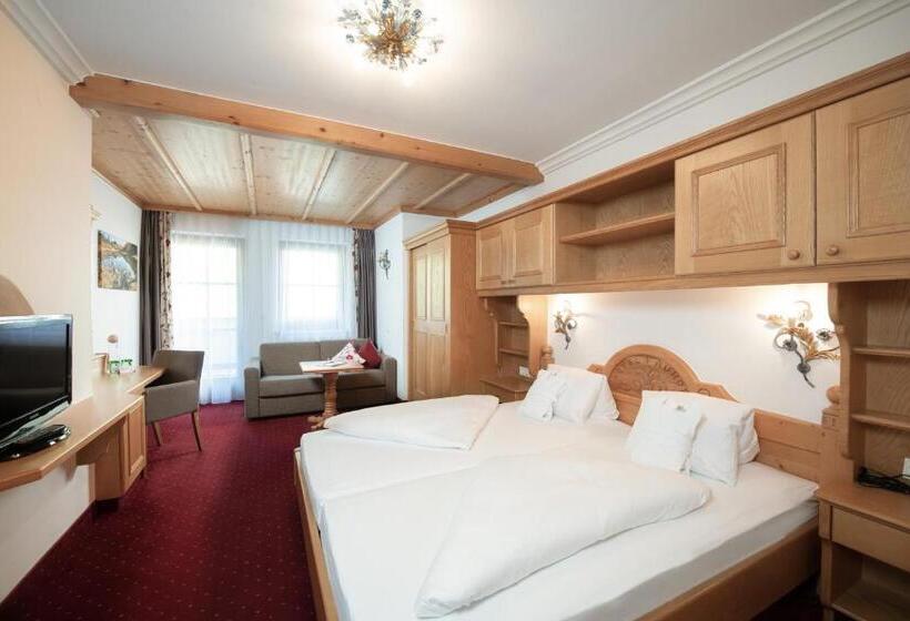 غرفة ديلوكس, Auhof