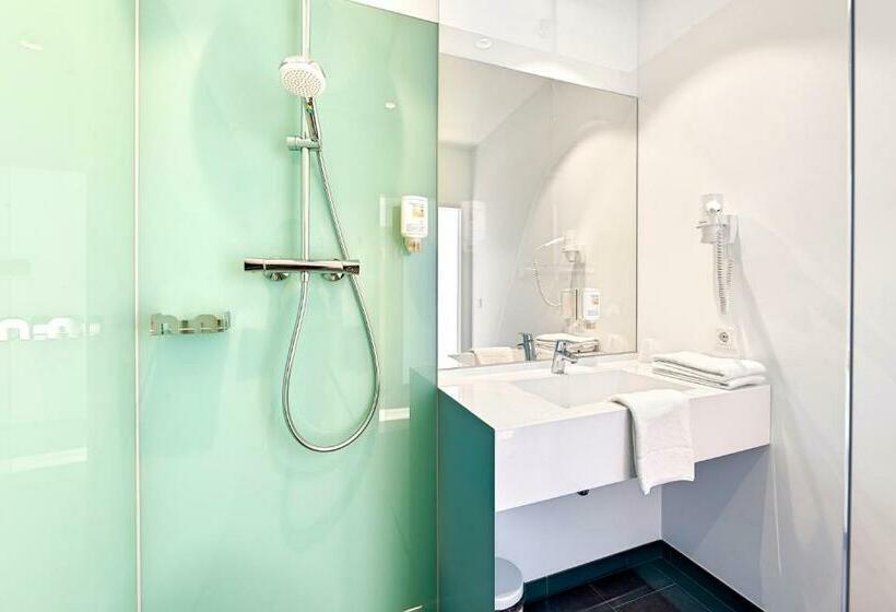 Семейный Номер, Cooee Alpin Hotel Kitzbüheler Alpen