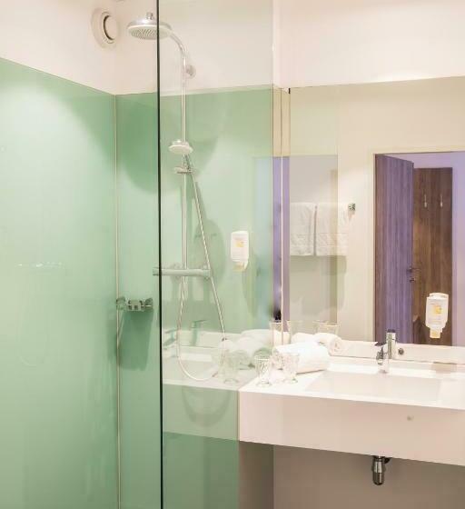 Семейный Номер, Cooee Alpin Hotel Kitzbüheler Alpen