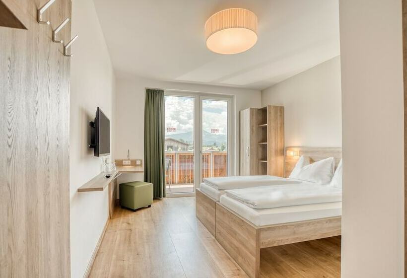 Номер Стандарт с Балконом, Cooee Alpin Hotel Kitzbüheler Alpen