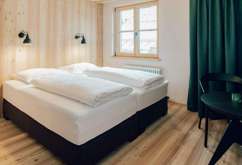 غرفة قياسية, Das Johann