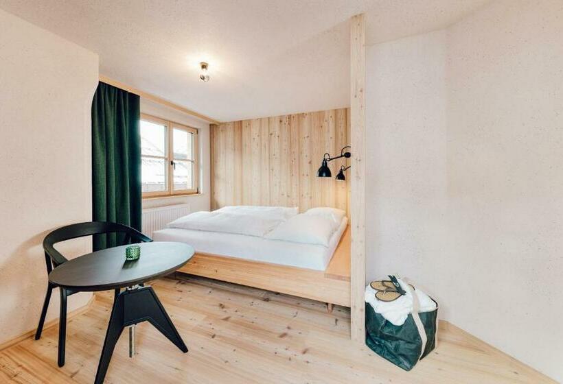 غرفة قياسية, Das Johann