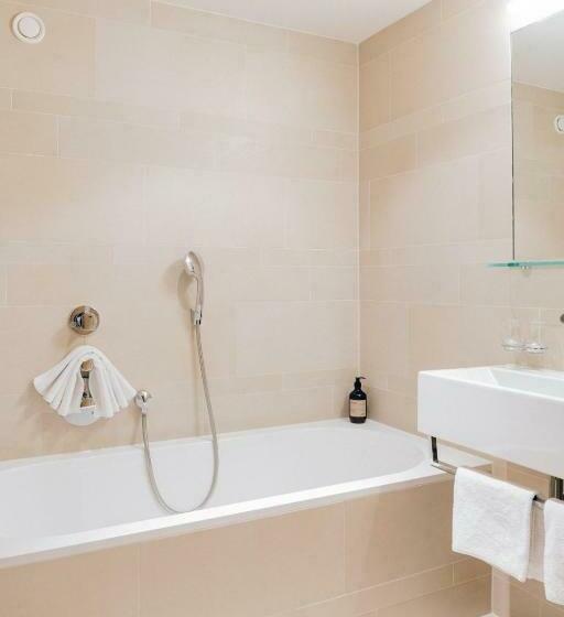 غرفة قياسية, Das Johann