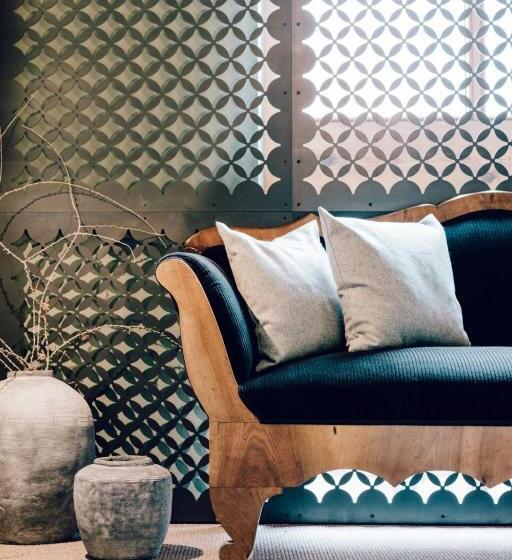 غرفة قياسية فردية, Das Johann