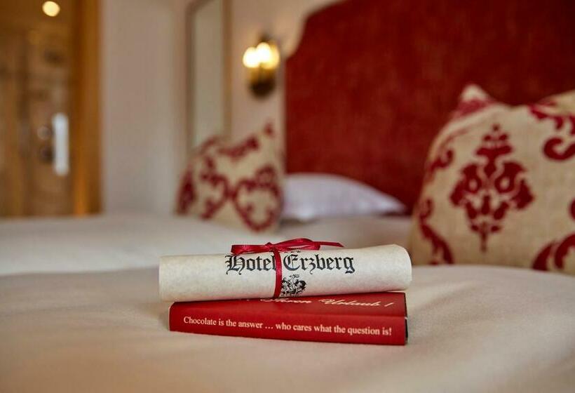 חדר סופריור, Erzberg