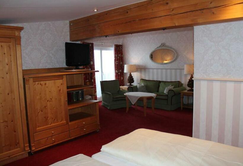 סוויטת ג'וניור, Erzberg