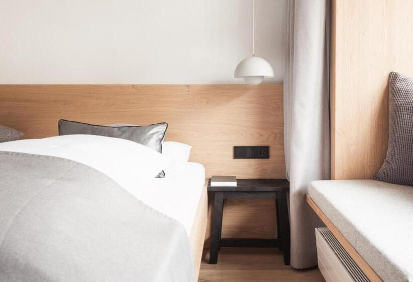 غرفة إقتصادية, Gebhard Boutique B&b