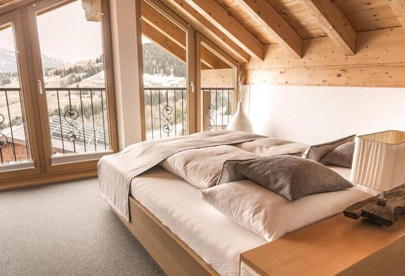 جناح دوبلكس, Gebhard Boutique B&b