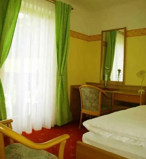 バルコニー付きスタンダードルーム, Landhotel Waldmühle