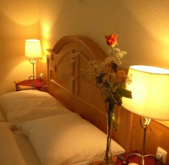 חדר סטנדרט עם מרפסת, Landhotel Waldmühle