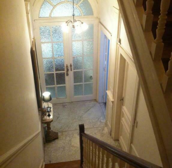 اتاق استاندارد, Residence 18