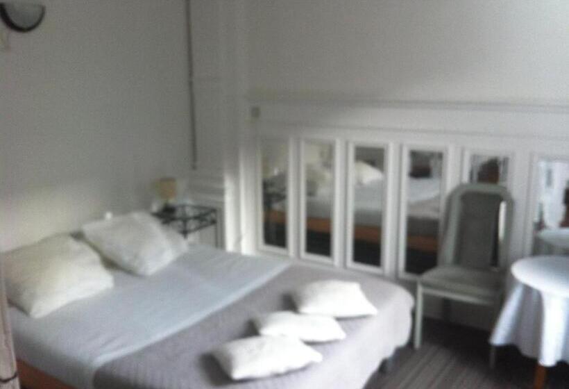 اتاق استاندارد یک نفره, Residence 18