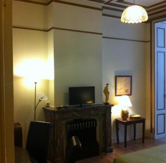 اتاق استاندارد, Residence 18