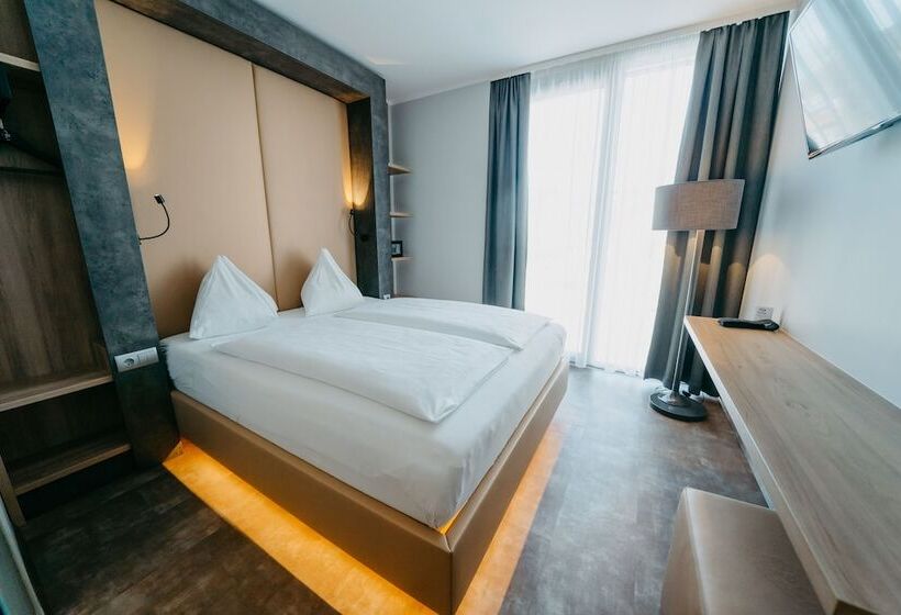 اتاق راحتی, Rocket Rooms Velden