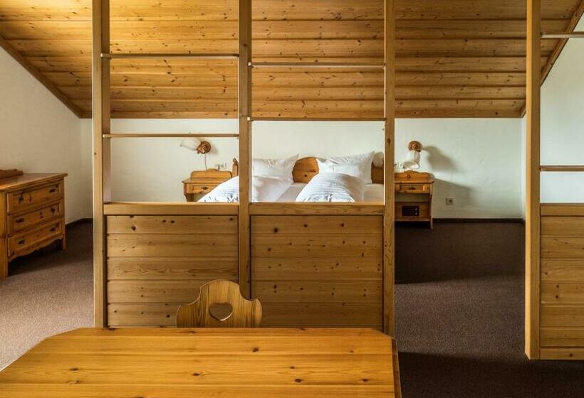 Апартаменты 1 Спальня, Seehotel Weissensee