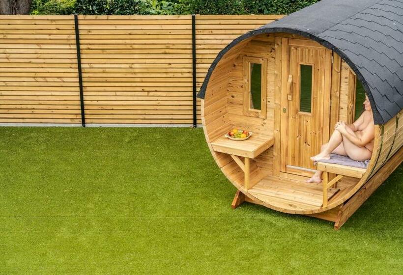 デラックスルーム, Naturisme B&b Ilmatar, Clothing Optional