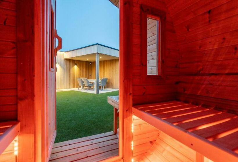 デラックスルーム, Naturisme B&b Ilmatar, Clothing Optional