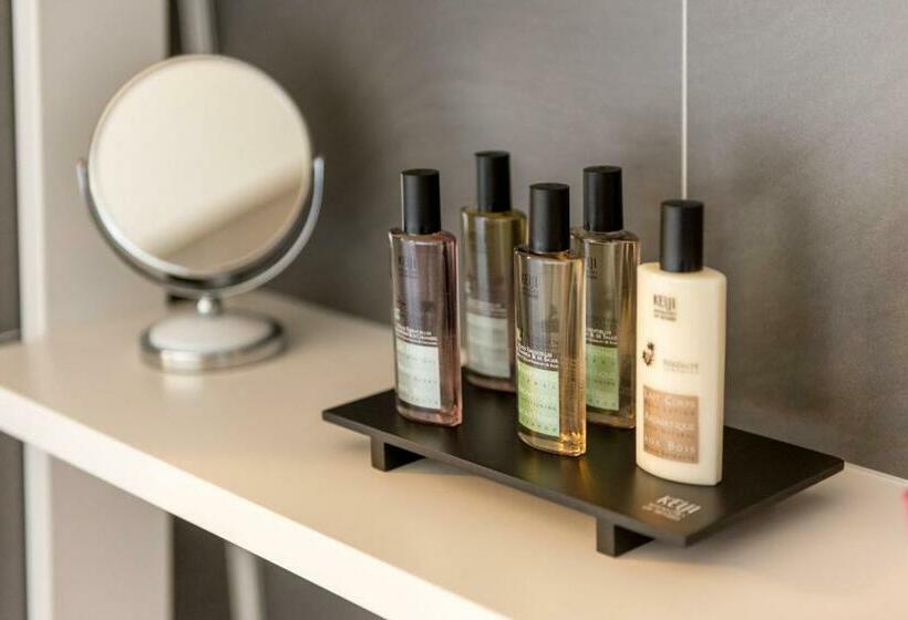 デラックスルーム, Naturisme B&b Ilmatar, Clothing Optional