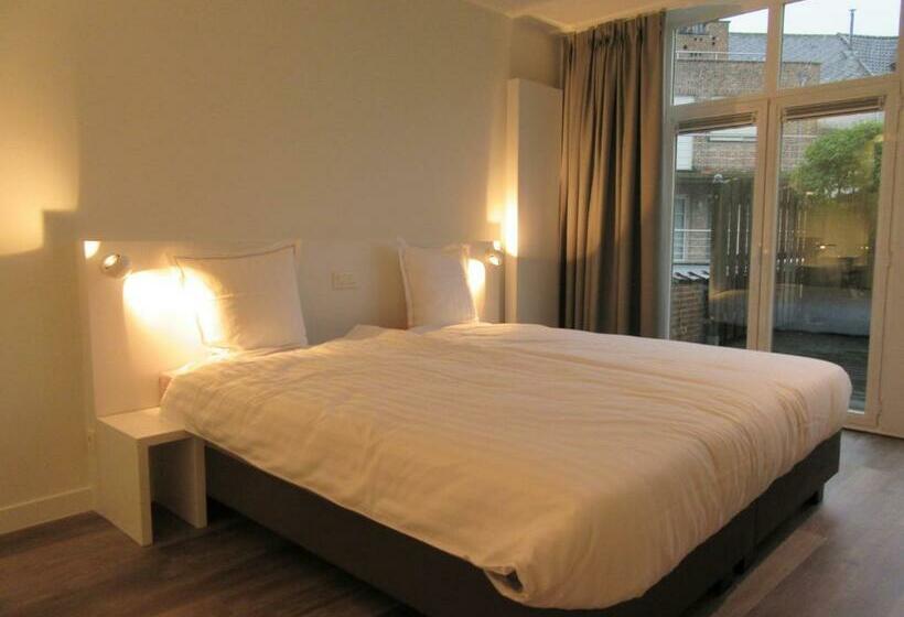 테라스 디럭스 룸, Muske Pitter