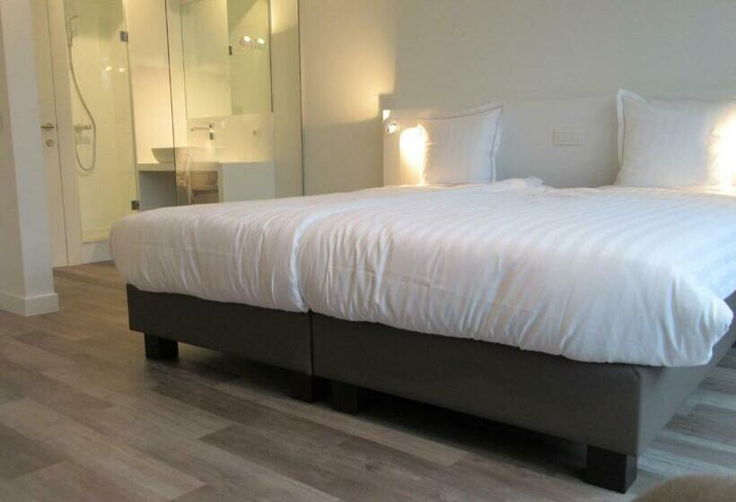 테라스 디럭스 룸, Muske Pitter