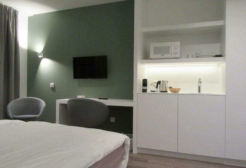 테라스 디럭스 룸, Muske Pitter