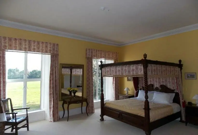 スイート, Ash Hill B & B