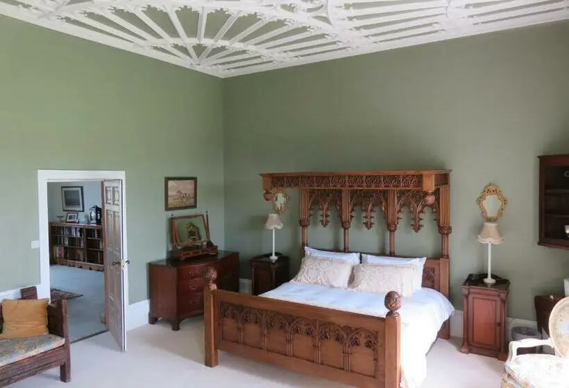 キングサイズベッドのスイートルーム, Ash Hill B & B