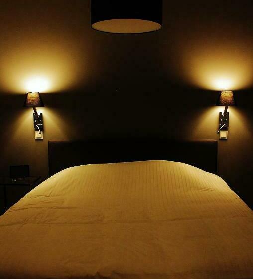 디럭스 스위트, B&b Avenue Deschanel