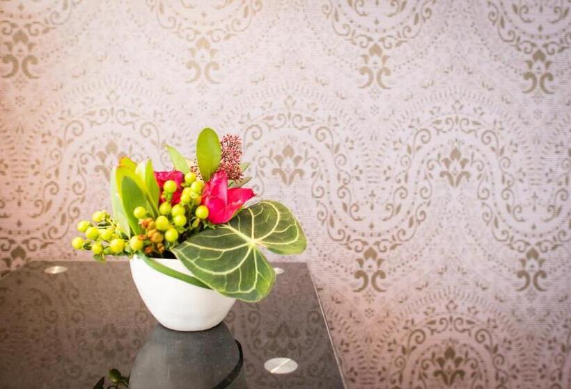 디럭스 룸, B&b Avenue Deschanel