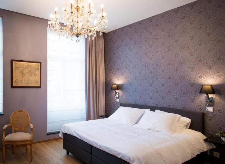 اتاق لوکس, B&b Avenue Deschanel