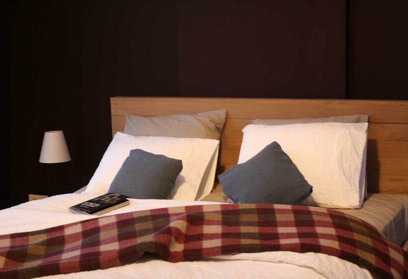 سوئیت 2 خوابه, B&b Les Dépendances