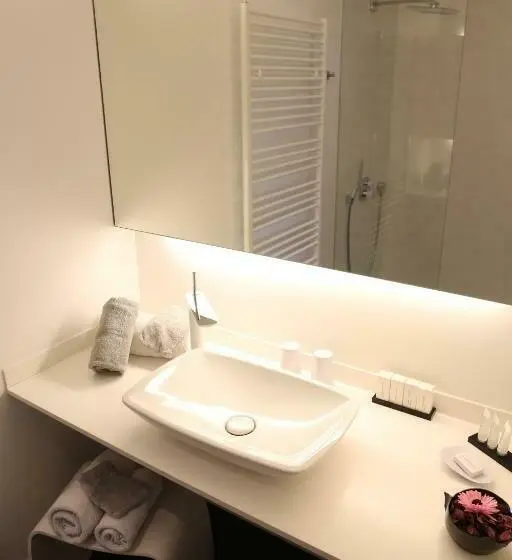 コンフォートルーム, B&b Villa Tartine