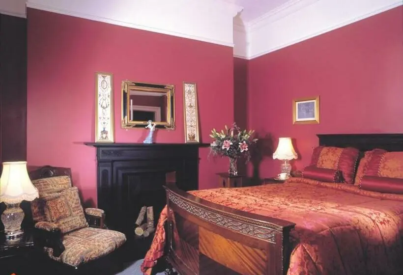 デラックスルーム, Ivyleigh House