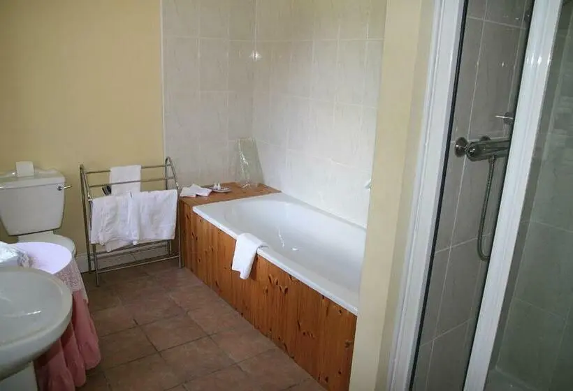 اتاق لوکس با چشم‌انداز دریا, Muxnaw Lodge