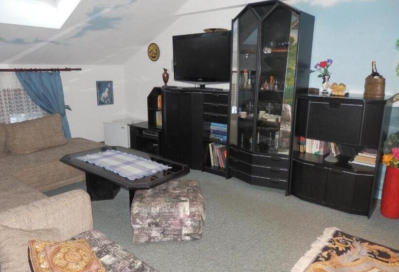 2ベッドルームアパートメント, Reiserhof