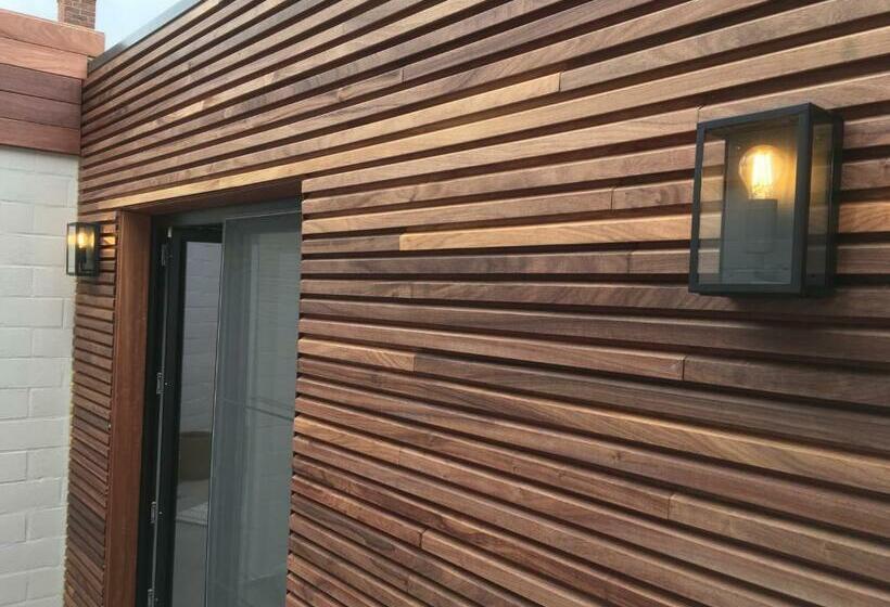 סטודיו סטנדרט עם מרפסת, Studio 't Ponton