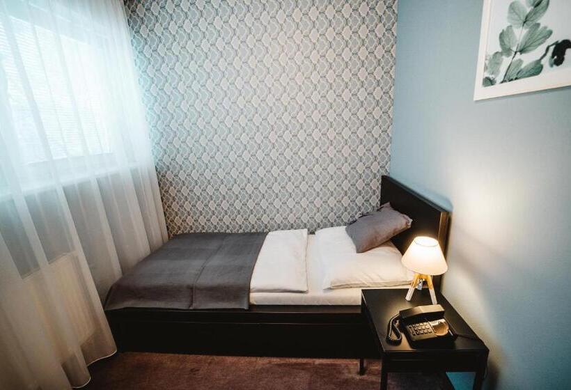 اتاق استاندارد یک نفره, Penzion Set