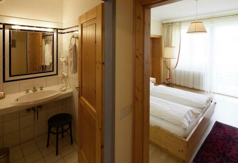 标准间, Gasthof Zur Traube