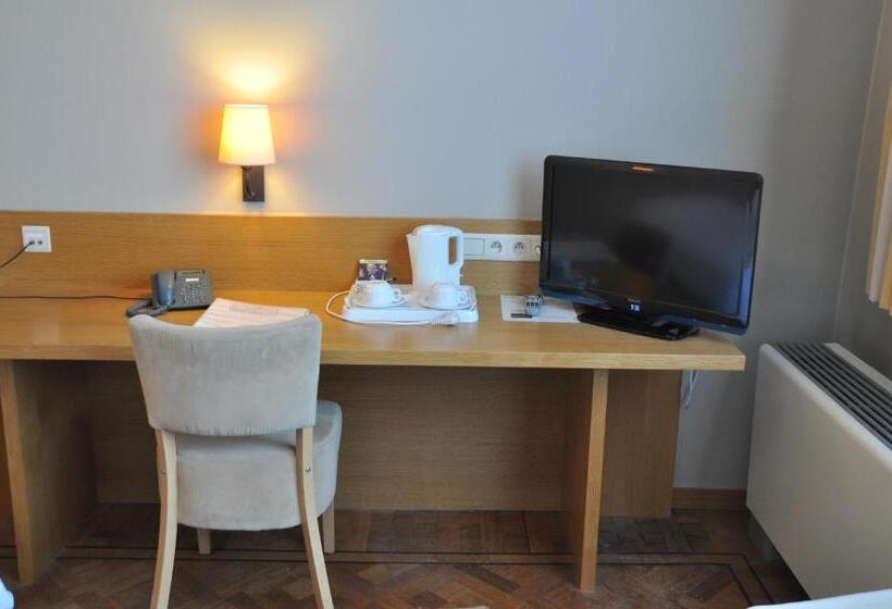 标准间, Het Zoete Water