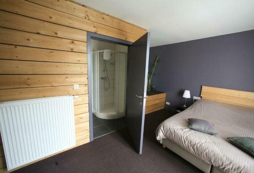 חדר סטנדרט מותאם לאדם עם מוגבלויות, La Fête Au Palais