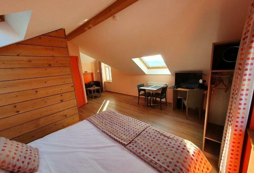 חדר סטנדרט, La Fête Au Palais