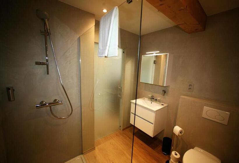 Deluxe room with river view, La Fête Au Palais
