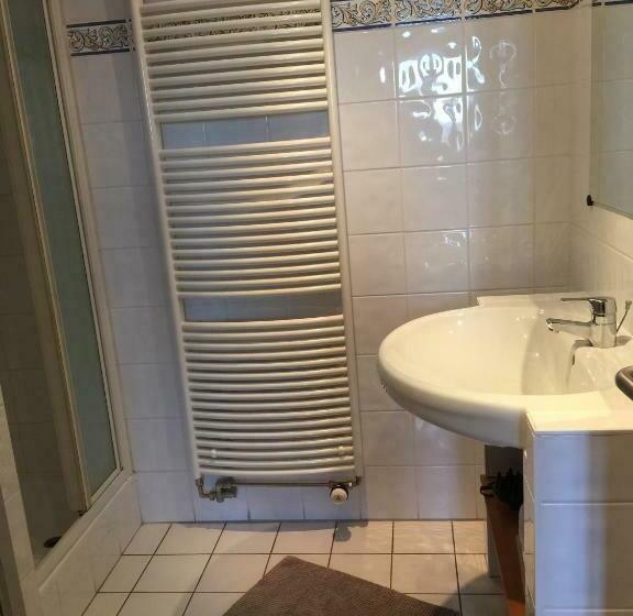 スタンダードルーム, Margot'l