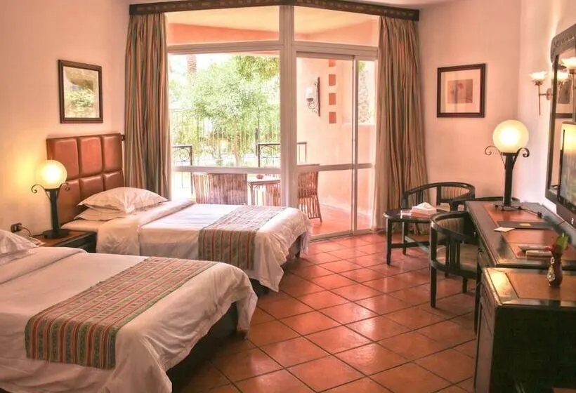 Deluxe-sviitti, Kefi Palmera Beach Resort El Sokhna Family Only