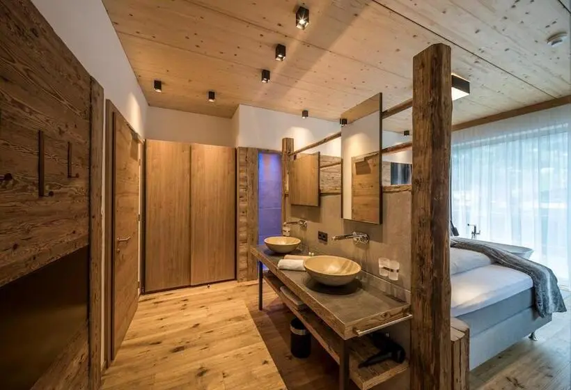 デラックスルーム, Post Hotel Paznaun