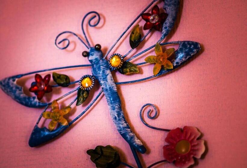 带2个卧室的公寓, B&b Aux 10 Clefs