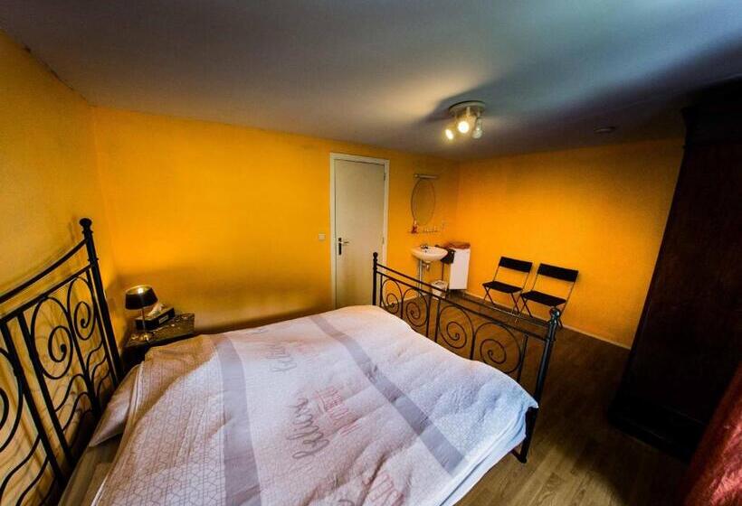 带2个卧室的公寓, B&b Aux 10 Clefs